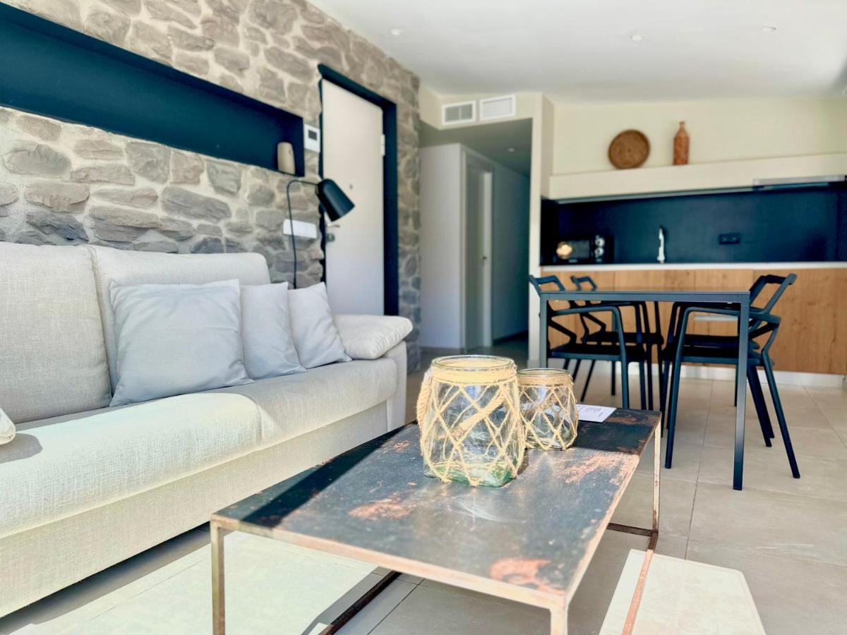 Cala Vadella Beachwalk Suites Buitenkant foto