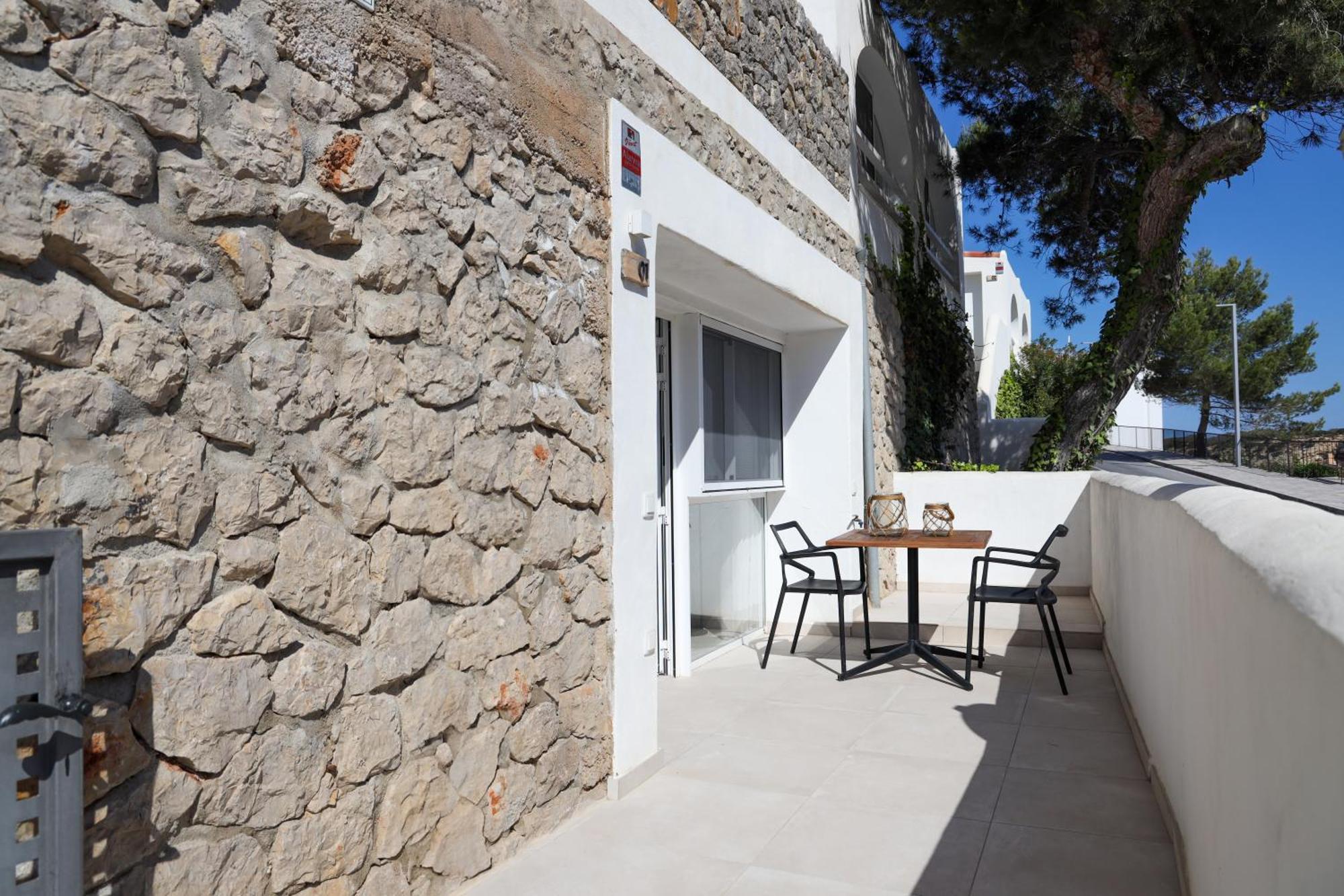Cala Vadella Beachwalk Suites Kamer foto