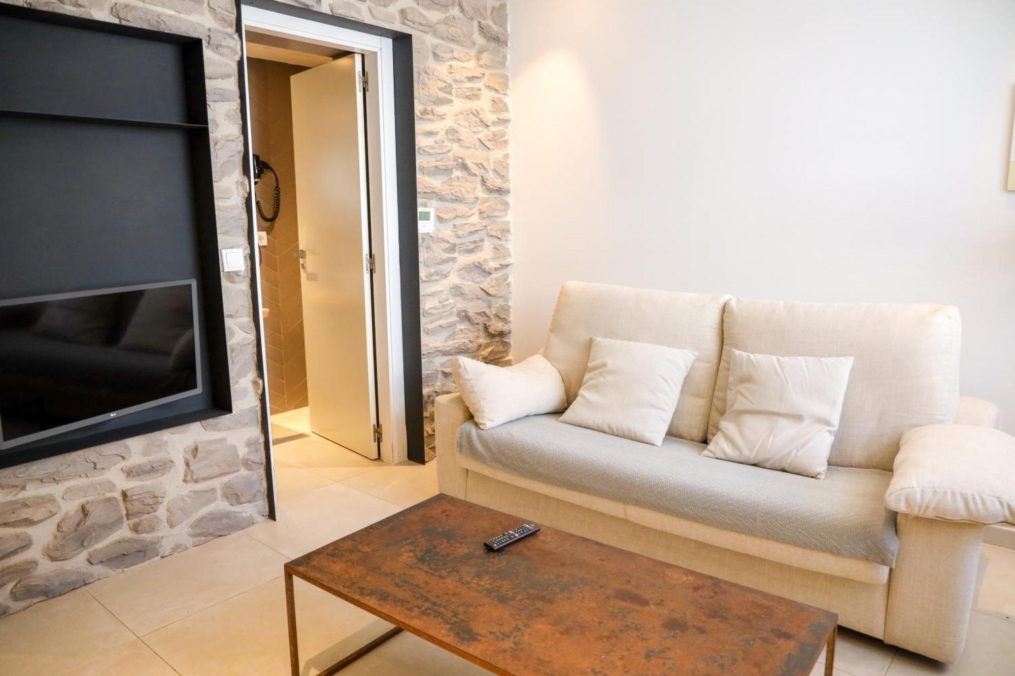 Cala Vadella Beachwalk Suites Buitenkant foto