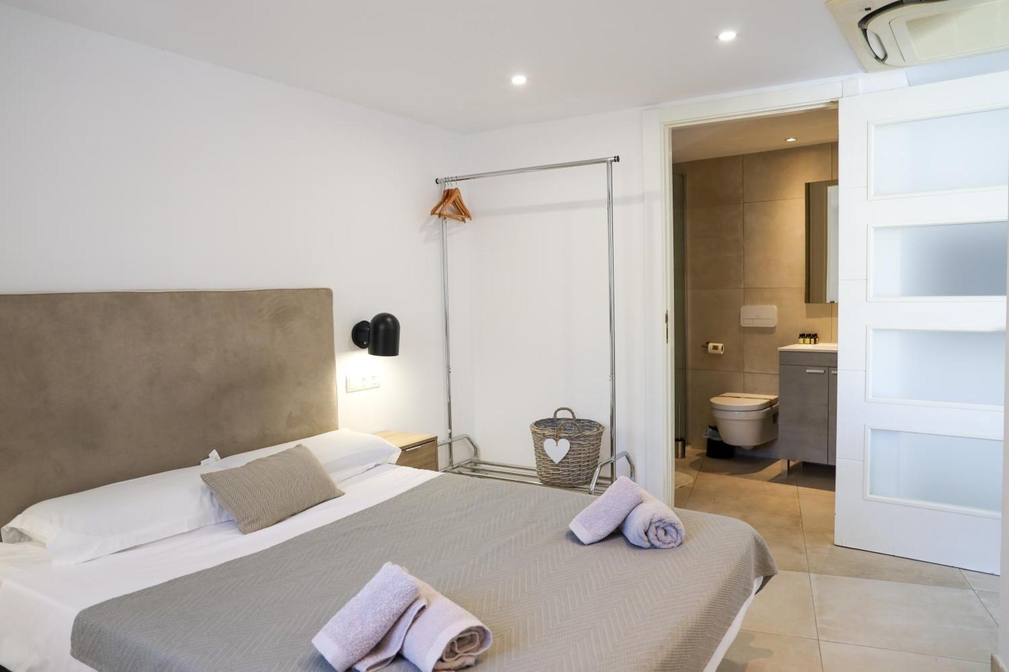 Cala Vadella Beachwalk Suites Kamer foto