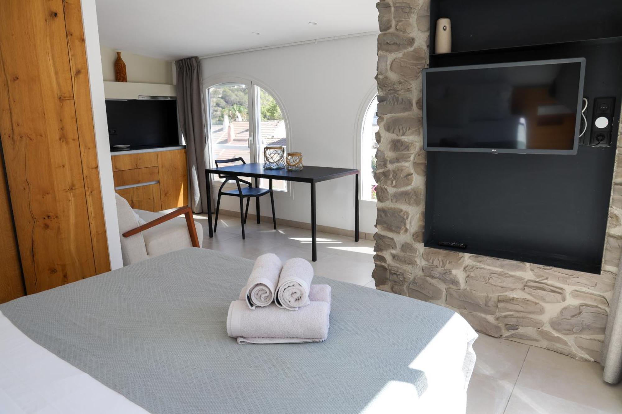 Cala Vadella Beachwalk Suites Kamer foto