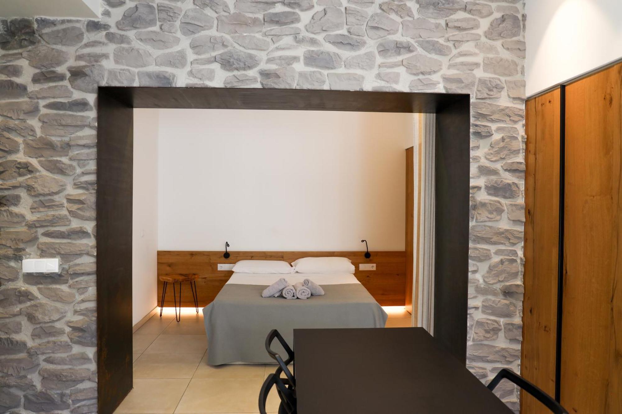 Cala Vadella Beachwalk Suites Kamer foto